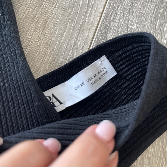 Zara Knit Top With Crossed Straps - Picture 6 of 6